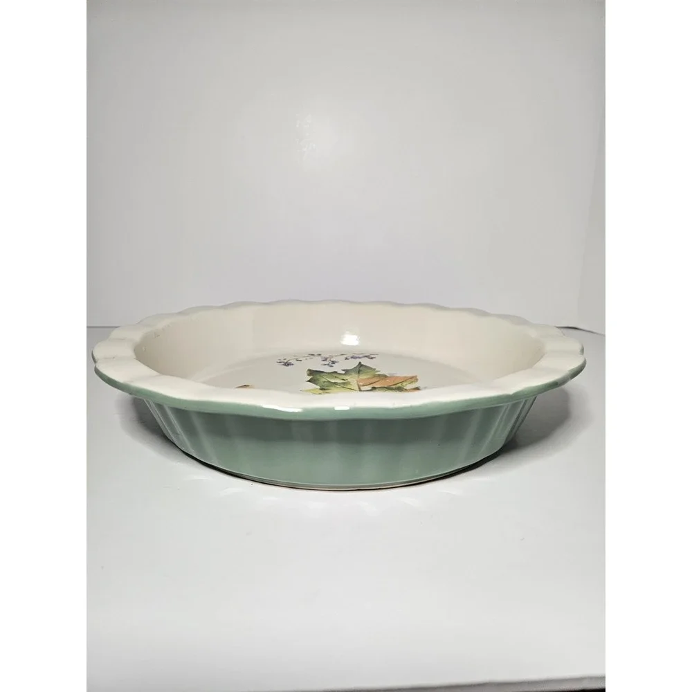 Way to Celebrate Stoneware Ruffled Pie Plate Sage Green Fall Autumn 10.5 inch
